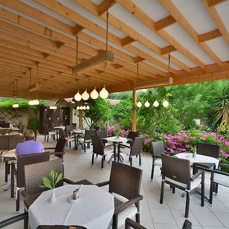 Agrilia Adults Only 2* Laganas